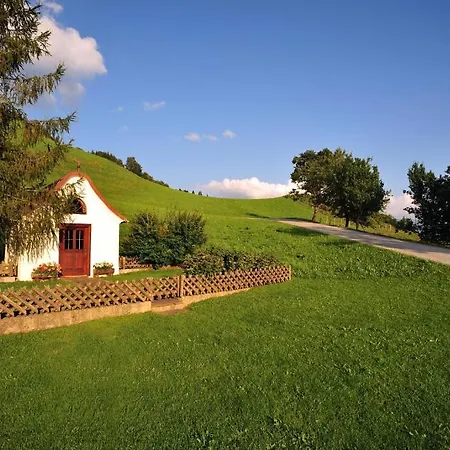 Hof Oberlaiming Апартаменты Иттер