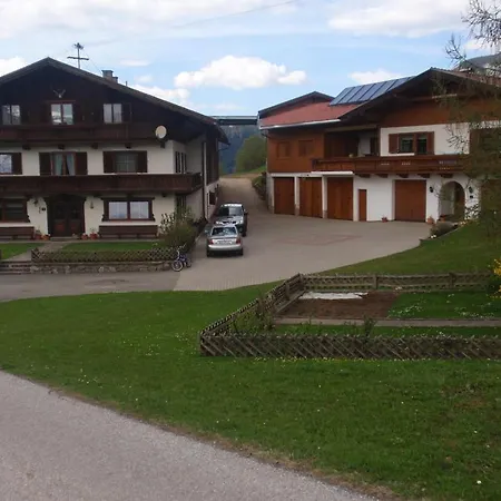 Hof Oberlaiming *